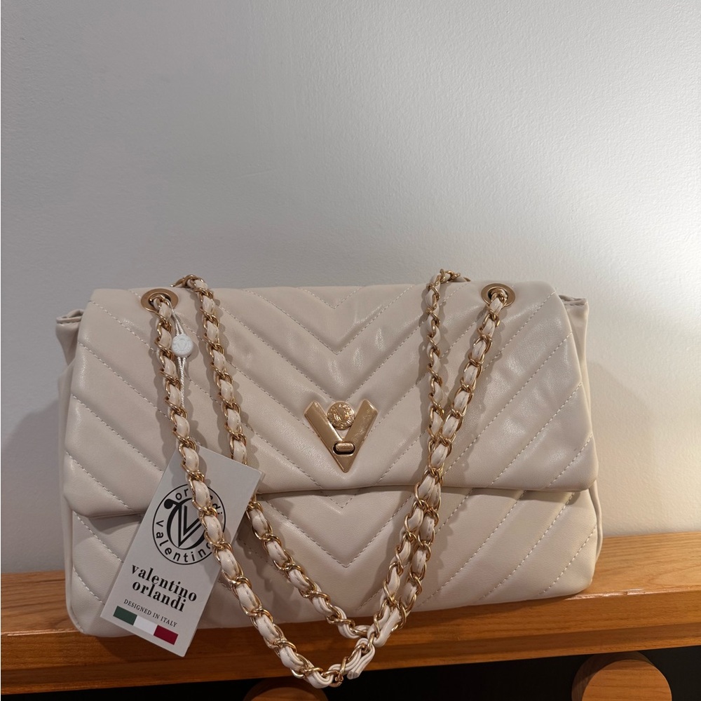 Valentino Orlandi Quilted Beige Handbag with Gold Chain